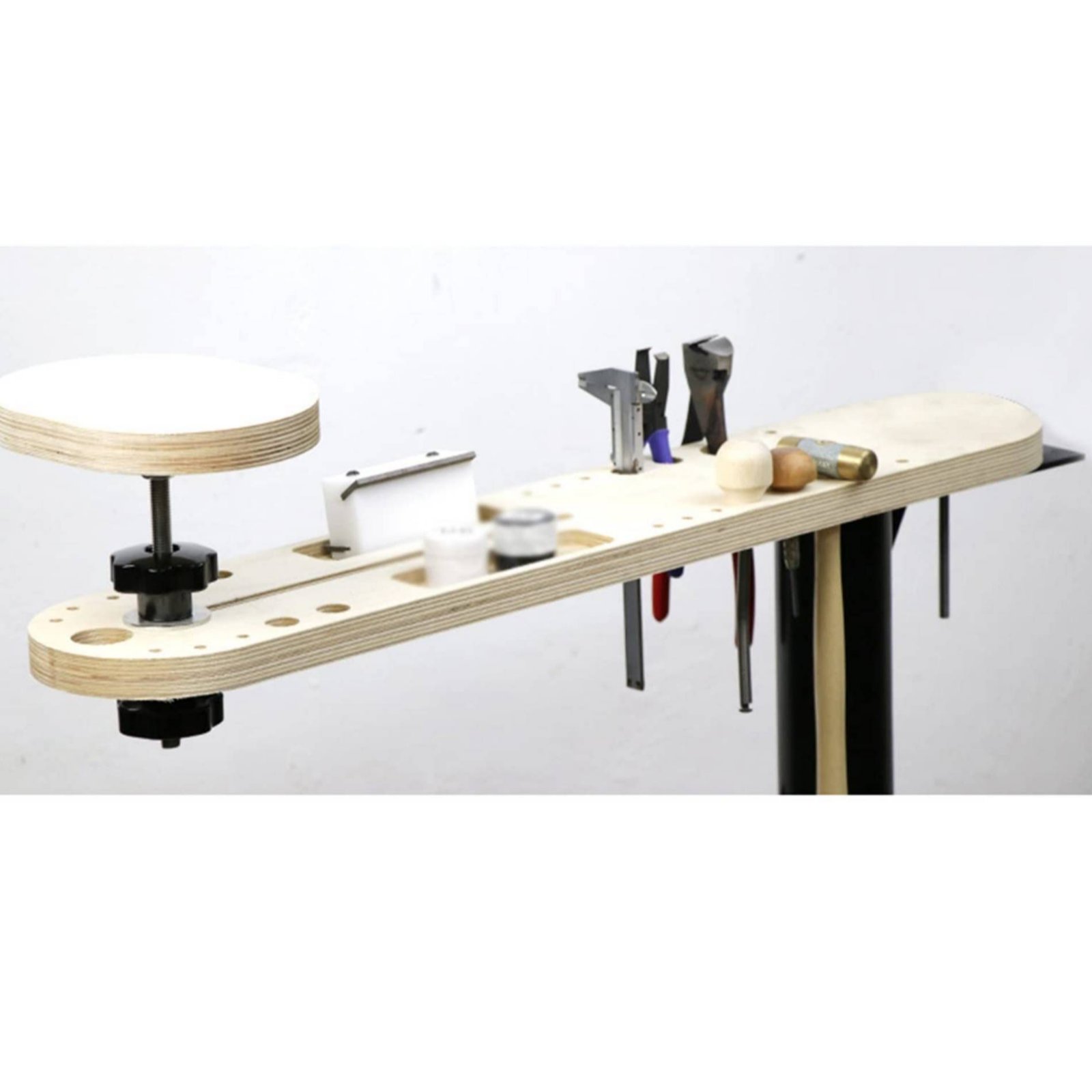 طاولة صيانة الآلات الموسيقية ب - مراجعة Workshop Tools Table وسعره